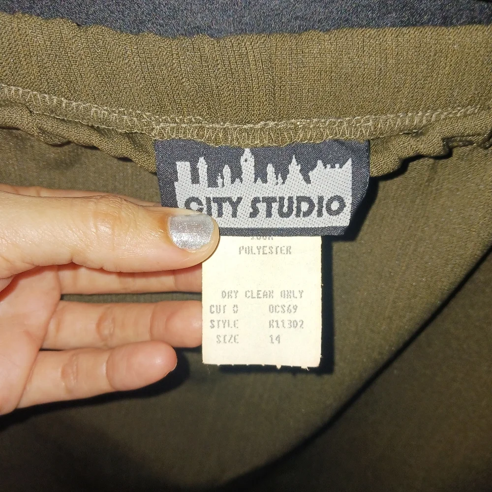 City Studio Women green olive matching set - Picture 16 of 16